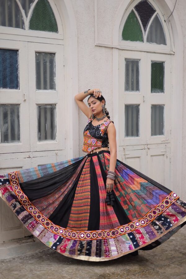 LEHENGA CHOLI